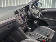 Volkswagen Tiguan 2.0 TDI R-Line SUV 5dr Diesel DSG Euro 6 (s/s) (150 ps) 8