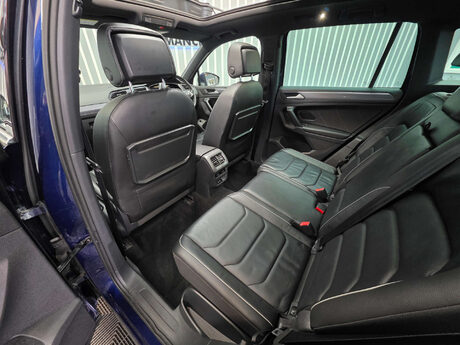 Volkswagen Tiguan 2.0 TDI R-Line SUV 5dr Diesel DSG Euro 6 (s/s) (150 ps) 23