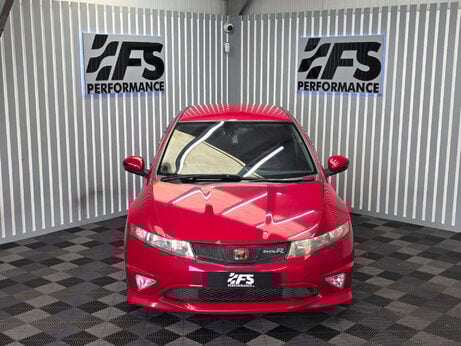 Honda Civic 2.0 i-VTEC Type R GT Hatchback 3dr Petrol Manual (215 g/km, 197 bhp) 9