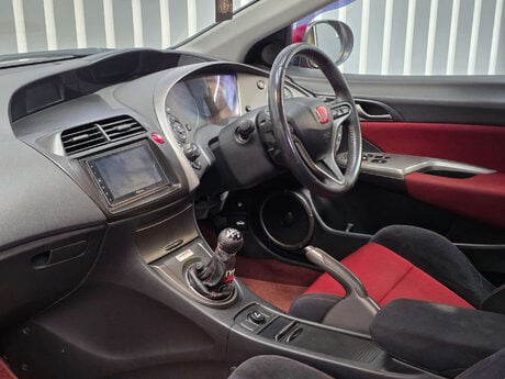 Honda Civic 2.0 i-VTEC Type R GT Hatchback 3dr Petrol Manual (215 g/km, 197 bhp) 40