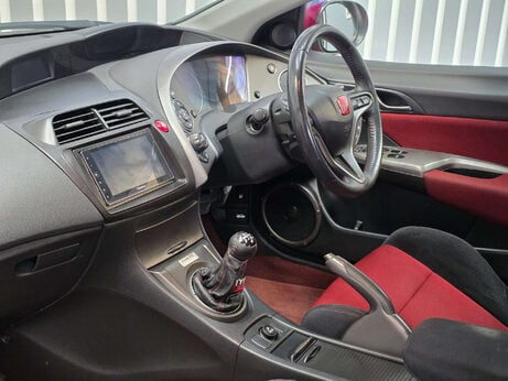 Honda Civic 2.0 i-VTEC Type R GT Hatchback 3dr Petrol Manual (215 g/km, 197 bhp) 15
