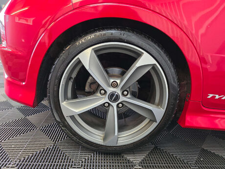 Honda Civic 2.0 i-VTEC Type R GT Hatchback 3dr Petrol Manual (215 g/km, 197 bhp) 24