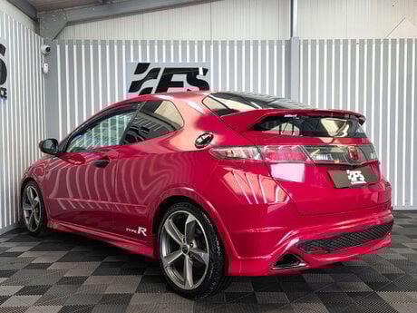 Honda Civic 2.0 i-VTEC Type R GT Hatchback 3dr Petrol Manual (215 g/km, 197 bhp) 28