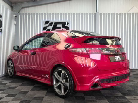 Honda Civic 2.0 i-VTEC Type R GT Hatchback 3dr Petrol Manual (215 g/km, 197 bhp) 24