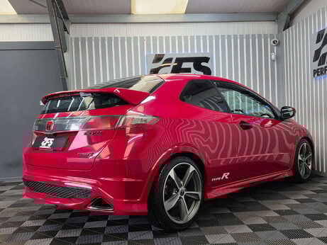Honda Civic 2.0 i-VTEC Type R GT Hatchback 3dr Petrol Manual (215 g/km, 197 bhp) 26