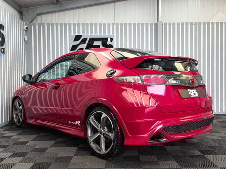 Honda Civic 2.0 i-VTEC Type R GT Hatchback 3dr Petrol Manual (215 g/km, 197 bhp) 4