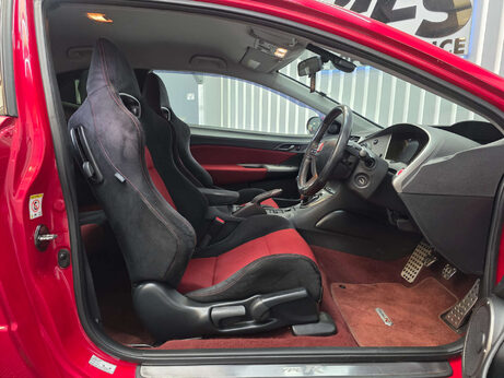 Honda Civic 2.0 i-VTEC Type R GT Hatchback 3dr Petrol Manual (215 g/km, 197 bhp) 33