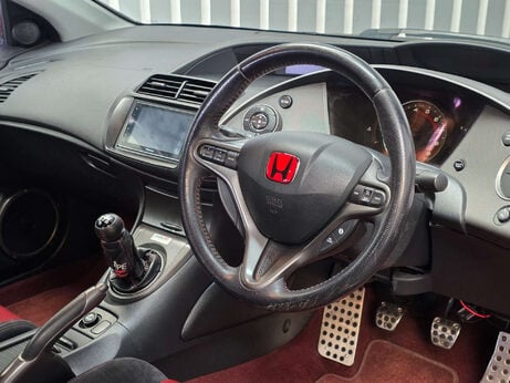 Honda Civic 2.0 i-VTEC Type R GT Hatchback 3dr Petrol Manual (215 g/km, 197 bhp) 34