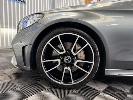 Mercedes-Benz C Class 2.0 C300 AMG Line (Premium) Cabriolet 2dr Petrol G-Tronic+ Euro 6 (s/s) (25 21