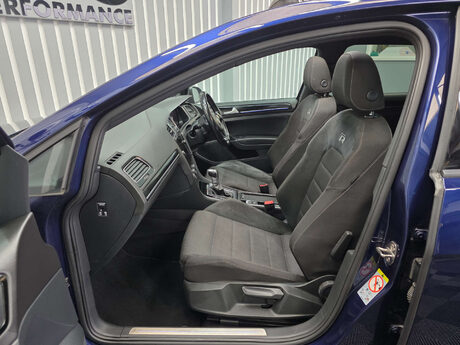 Volkswagen Golf 2.0 TSI R Hatchback 5dr Petrol DSG 4Motion Euro 6 (s/s) (310 ps) 23