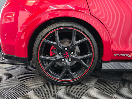 Honda Civic 2.0 i-VTEC Type R GT Hatchback 5dr Petrol Manual Euro 6 (s/s) (310 ps) 25