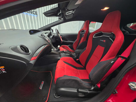 Honda Civic 2.0 i-VTEC Type R GT Hatchback 5dr Petrol Manual Euro 6 (s/s) (310 ps) 6