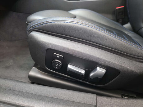 BMW 3 Series 3.0 M340i Saloon 4dr Petrol Auto xDrive Euro 6 (s/s) (374 ps) 37
