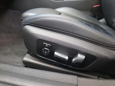 BMW 3 Series 3.0 M340i Saloon 4dr Petrol Auto xDrive Euro 6 (s/s) (374 ps) 33