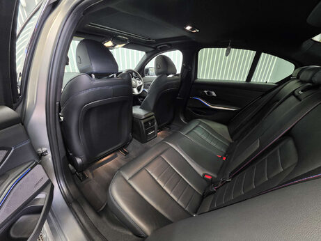 BMW 3 Series 3.0 M340i Saloon 4dr Petrol Auto xDrive Euro 6 (s/s) (374 ps) 23