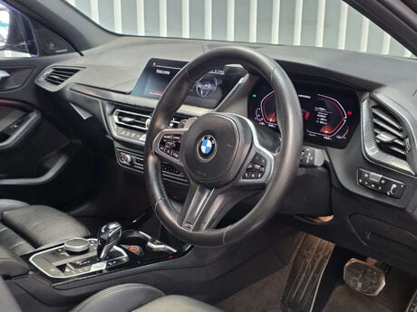 BMW 1 Series 2.0 M135i Hatchback 5dr Petrol Auto xDrive Euro 6 (s/s) (306 ps) 34