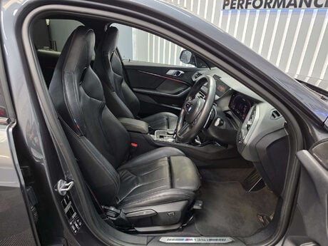 BMW 1 Series 2.0 M135i Hatchback 5dr Petrol Auto xDrive Euro 6 (s/s) (306 ps) 21