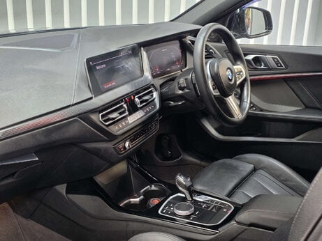 BMW 1 Series 2.0 M135i Hatchback 5dr Petrol Auto xDrive Euro 6 (s/s) (306 ps) 4