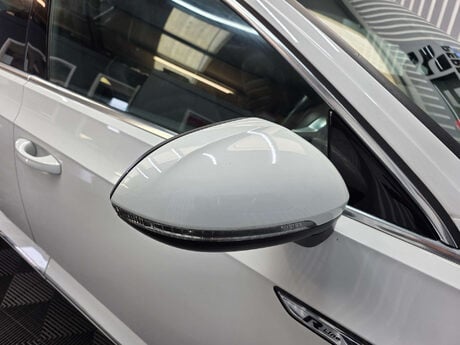 Volkswagen Arteon 2.0 BiTDI R-Line Fastback 5dr Diesel DSG 4Motion Euro 6 (s/s) (240 ps) 32