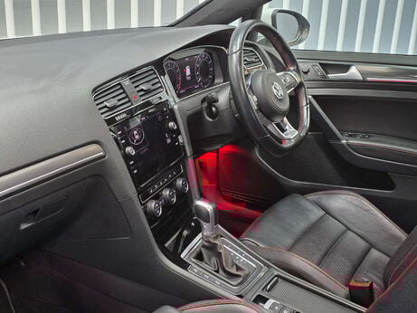 Volkswagen Golf 2.0 TSI GPF GTI Performance Hatchback 5dr Petrol DSG Euro 6 (s/s) (245 ps) 40