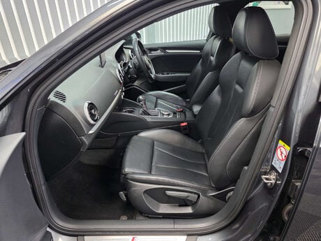 Audi S3 2.0 TFSI Black Edition Sportback 5dr Petrol S Tronic quattro Euro 6 (s/s) ( 23