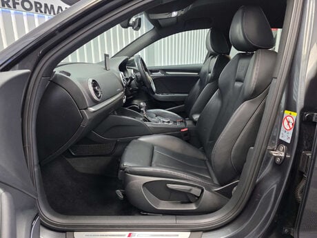Audi S3 2.0 TFSI Black Edition Sportback 5dr Petrol S Tronic quattro Euro 6 (s/s) ( 40