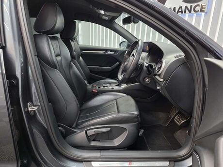 Audi S3 2.0 TFSI Black Edition Sportback 5dr Petrol S Tronic quattro Euro 6 (s/s) ( 38