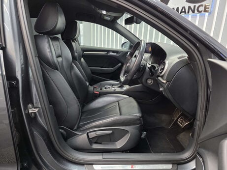 Audi S3 2.0 TFSI Black Edition Sportback 5dr Petrol S Tronic quattro Euro 6 (s/s) ( 34