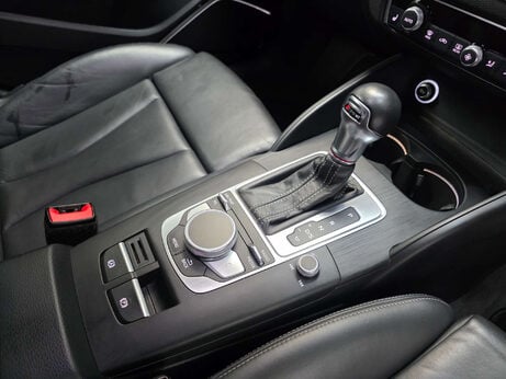 Audi S3 2.0 TFSI Black Edition Sportback 5dr Petrol S Tronic quattro Euro 6 (s/s) ( 6