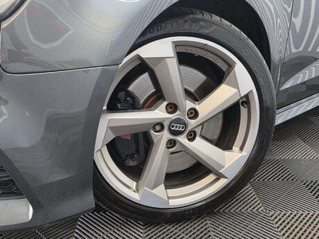 Audi S3 2.0 TFSI Black Edition Sportback 5dr Petrol S Tronic quattro Euro 6 (s/s) ( 41