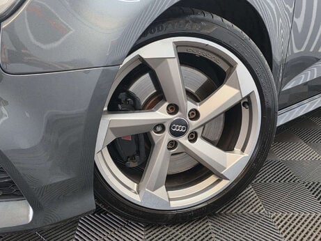 Audi S3 2.0 TFSI Black Edition Sportback 5dr Petrol S Tronic quattro Euro 6 (s/s) ( 37