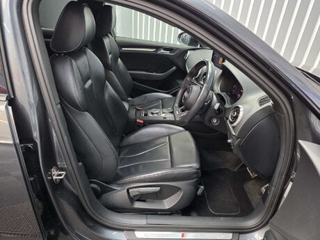 Audi S3 2.0 TFSI Black Edition Sportback 5dr Petrol S Tronic quattro Euro 6 (s/s) ( 21