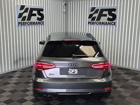 Audi S3 2.0 TFSI Black Edition Sportback 5dr Petrol S Tronic quattro Euro 6 (s/s) ( 42
