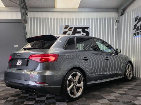 Audi S3 2.0 TFSI Black Edition Sportback 5dr Petrol S Tronic quattro Euro 6 (s/s) ( 6