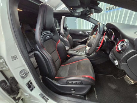 Mercedes-Benz A Class 2.0 A45 AMG (Premium) Hatchback 5dr Petrol SpdS DCT 4MATIC Euro 6 (s/s) (38 7
