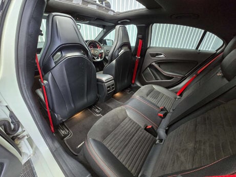 Mercedes-Benz A Class 2.0 A45 AMG (Premium) Hatchback 5dr Petrol SpdS DCT 4MATIC Euro 6 (s/s) (38 22