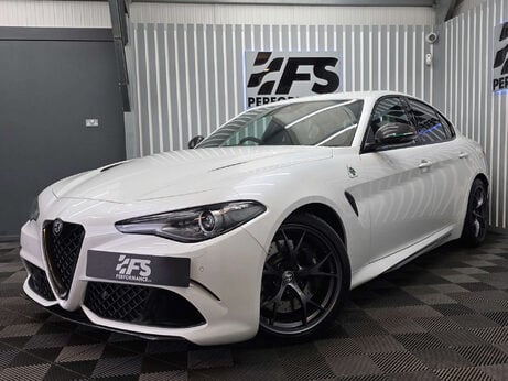 Alfa Romeo Giulia 2.9 V6 Bi-Turbo Quadrifoglio Saloon 4dr Petrol Auto Euro 6 (s/s) (510 ps) 33