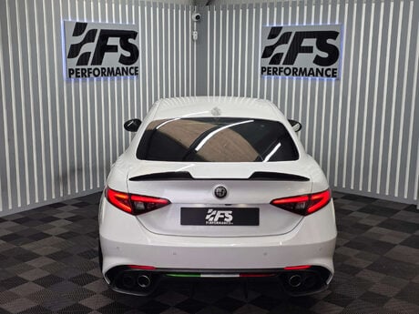 Alfa Romeo Giulia 2.9 V6 Bi-Turbo Quadrifoglio Saloon 4dr Petrol Auto Euro 6 (s/s) (510 ps) 54