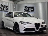 Alfa Romeo Giulia 2.9 V6 Bi-Turbo Quadrifoglio Saloon 4dr Petrol Auto Euro 6 (s/s) (510 ps) 1