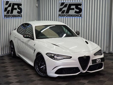 Alfa Romeo Giulia 2.9 V6 Bi-Turbo Quadrifoglio Saloon 4dr Petrol Auto Euro 6 (s/s) (510 ps) 57