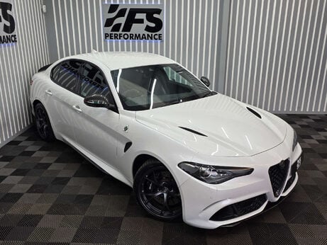 Alfa Romeo Giulia 2.9 V6 Bi-Turbo Quadrifoglio Saloon 4dr Petrol Auto Euro 6 (s/s) (510 ps) 46