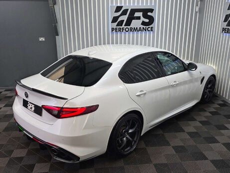 Alfa Romeo Giulia 2.9 V6 Bi-Turbo Quadrifoglio Saloon 4dr Petrol Auto Euro 6 (s/s) (510 ps) 51