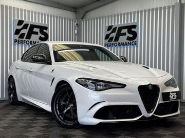 Alfa Romeo Giulia 2.9 V6 Bi-Turbo Quadrifoglio Saloon 4dr Petrol Auto Euro 6 (s/s) (510 ps)