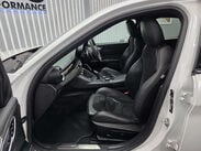 Alfa Romeo Giulia 2.9 V6 Bi-Turbo Quadrifoglio Saloon 4dr Petrol Auto Euro 6 (s/s) (510 ps) 23