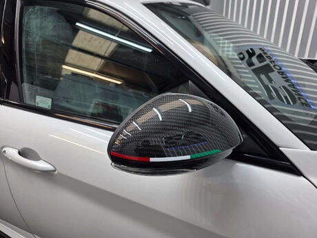 Alfa Romeo Giulia 2.9 V6 Bi-Turbo Quadrifoglio Saloon 4dr Petrol Auto Euro 6 (s/s) (510 ps) 25