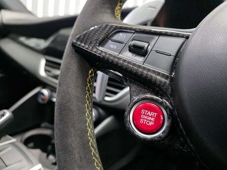 Alfa Romeo Giulia 2.9 V6 Bi-Turbo Quadrifoglio Saloon 4dr Petrol Auto Euro 6 (s/s) (510 ps) 44