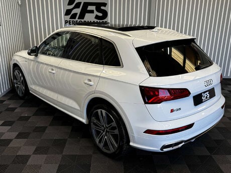 Audi SQ5 3.0 TFSI V6 SUV 5dr Petrol Tiptronic quattro Euro 6 (s/s) (354 ps) 32