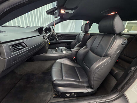 BMW M3 4.0 iV8 Coupe 2dr Petrol DCT Euro 4 (420 ps) 9