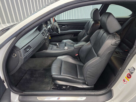 BMW M3 4.0 iV8 Coupe 2dr Petrol DCT Euro 4 (420 ps) 19