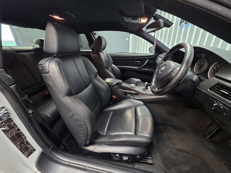 BMW M3 4.0 iV8 Coupe 2dr Petrol DCT Euro 4 (420 ps) 7